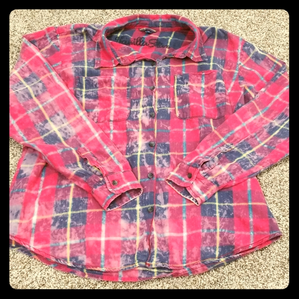 Women's Vanilla Star Soft Plaid Button Down XL